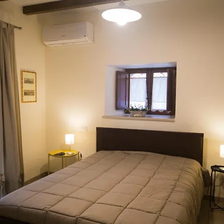 Apartment Scalinata